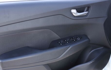 Hyundai Solaris II рестайлинг, 2018 год, 1 147 402 рублей, 12 фотография
