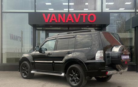 Mitsubishi Pajero IV, 2012 год, 2 150 000 рублей, 3 фотография