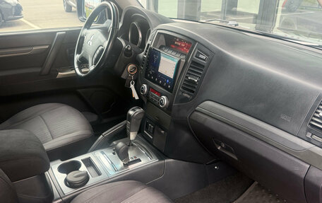 Mitsubishi Pajero IV, 2012 год, 2 150 000 рублей, 12 фотография