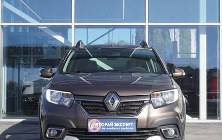 Renault Sandero II рестайлинг, 2019 год, 1 193 000 рублей, 2 фотография