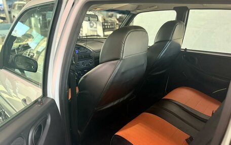 Chevrolet Niva I рестайлинг, 2018 год, 839 000 рублей, 6 фотография