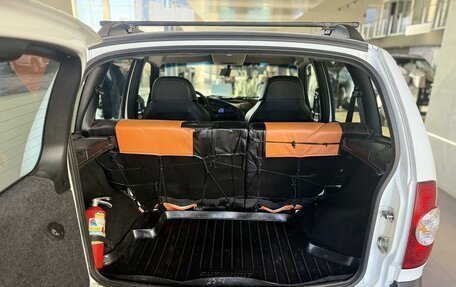 Chevrolet Niva I рестайлинг, 2018 год, 839 000 рублей, 7 фотография