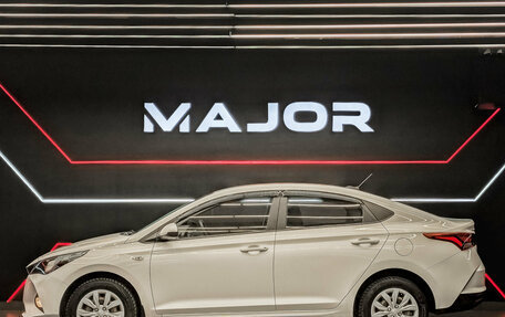 Hyundai Solaris II рестайлинг, 2022 год, 1 530 000 рублей, 8 фотография