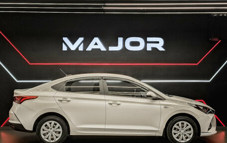 Hyundai Solaris II рестайлинг, 2022 год, 1 530 000 рублей, 4 фотография