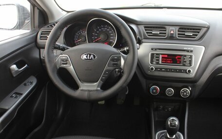 KIA Rio III рестайлинг, 2016 год, 875 000 рублей, 16 фотография
