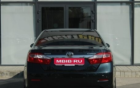 Toyota Camry, 2012 год, 1 550 000 рублей, 6 фотография