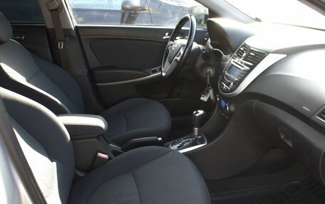 Hyundai Solaris II рестайлинг, 2011 год, 795 000 рублей, 12 фотография