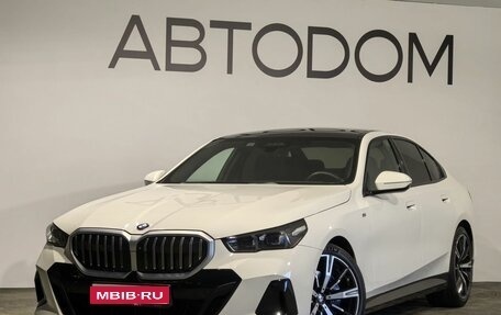 BMW 5 серия, 2023 год, 7 800 000 рублей, 1 фотография