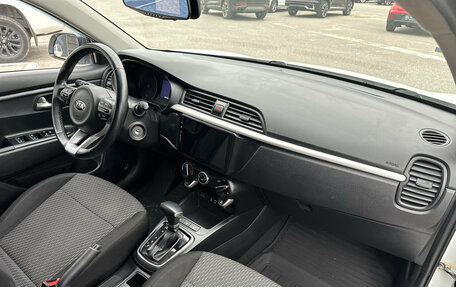 KIA Rio IV, 2017 год, 1 000 000 рублей, 15 фотография