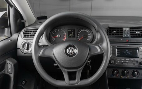 Volkswagen Polo VI (EU Market), 2017 год, 1 329 000 рублей, 10 фотография