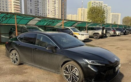 Toyota Camry, 2024 год, 2 500 000 рублей, 2 фотография