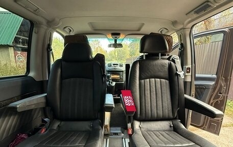 Mercedes-Benz Viano, 2014 год, 2 500 000 рублей, 15 фотография