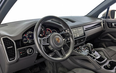 Porsche Cayenne III, 2019 год, 4 790 000 рублей, 15 фотография