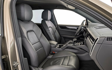 Porsche Cayenne III, 2019 год, 4 790 000 рублей, 24 фотография
