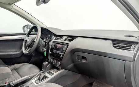 Skoda Octavia, 2019 год, 1 630 000 рублей, 11 фотография