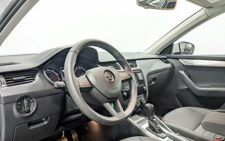 Skoda Octavia, 2019 год, 1 630 000 рублей, 16 фотография