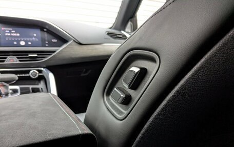 Geely Tugella FY11, 2023 год, 2 999 000 рублей, 10 фотография