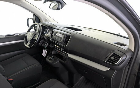 Peugeot Traveller I, 2020 год, 3 200 000 рублей, 11 фотография