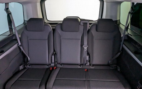 Peugeot Traveller I, 2020 год, 3 200 000 рублей, 25 фотография