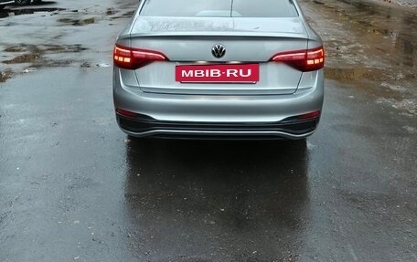 Volkswagen Jetta VII, 2022 год, 1 990 000 рублей, 2 фотография