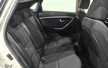 Hyundai i30 II рестайлинг, 2012 год, 917 000 рублей, 11 фотография