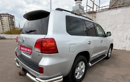 Toyota Land Cruiser 200, 2014 год, 3 950 000 рублей, 2 фотография