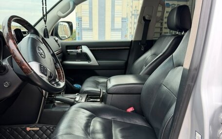 Toyota Land Cruiser 200, 2014 год, 3 950 000 рублей, 7 фотография