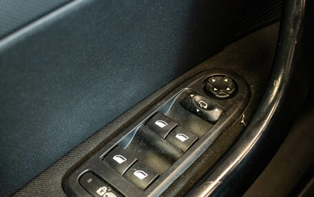 Peugeot 308 II, 2010 год, 700 000 рублей, 13 фотография