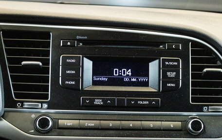 Hyundai Elantra VI рестайлинг, 2016 год, 1 155 000 рублей, 9 фотография