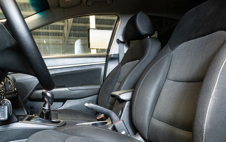 Hyundai Elantra VI рестайлинг, 2016 год, 1 155 000 рублей, 17 фотография
