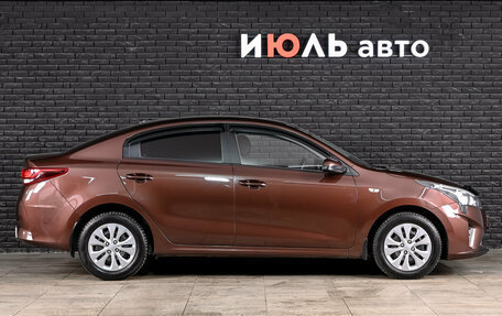 KIA Rio IV, 2022 год, 1 570 000 рублей, 10 фотография