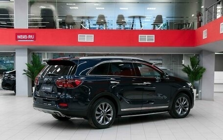 KIA Sorento III Prime рестайлинг, 2018 год, 2 690 000 рублей, 2 фотография