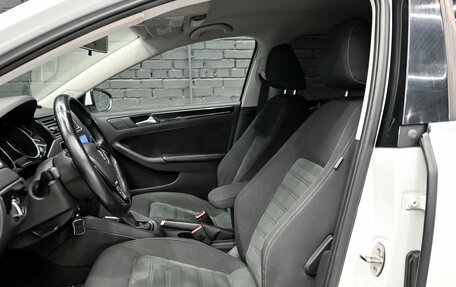 Volkswagen Jetta VI, 2016 год, 1 500 000 рублей, 11 фотография