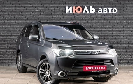 Mitsubishi Outlander III рестайлинг 3, 2012 год, 1 450 000 рублей, 3 фотография