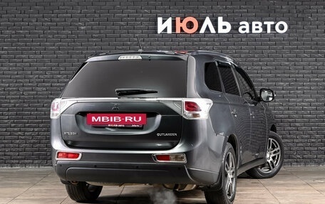 Mitsubishi Outlander III рестайлинг 3, 2012 год, 1 450 000 рублей, 4 фотография