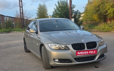 BMW 3 серия, 2009 год, 960 000 рублей, 2 фотография