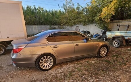 BMW 5 серия, 2004 год, 720 000 рублей, 3 фотография