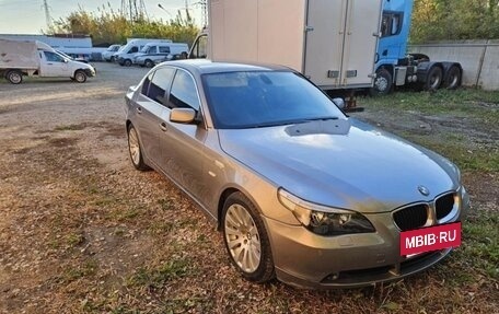 BMW 5 серия, 2004 год, 720 000 рублей, 4 фотография