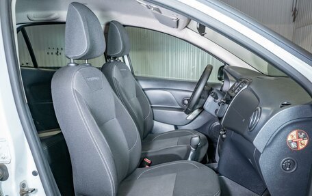 Renault Logan II, 2022 год, 1 370 000 рублей, 8 фотография