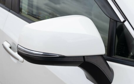 Toyota RAV4, 2020 год, 4 050 000 рублей, 8 фотография