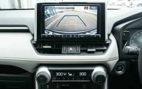Toyota RAV4, 2020 год, 4 050 000 рублей, 19 фотография