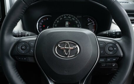 Toyota RAV4, 2020 год, 4 050 000 рублей, 21 фотография