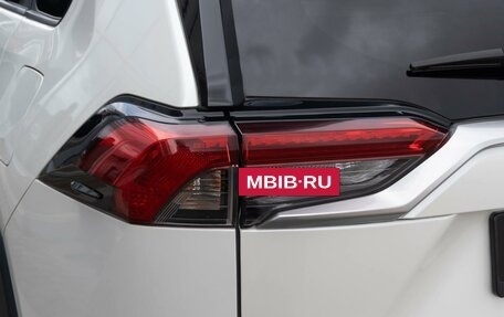 Toyota RAV4, 2020 год, 4 050 000 рублей, 10 фотография