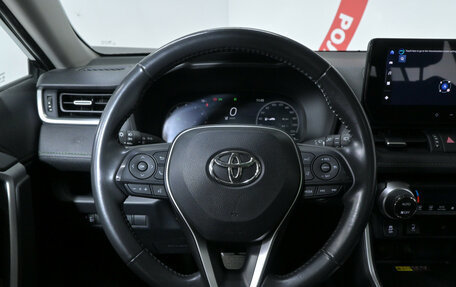 Toyota RAV4, 2023 год, 3 332 000 рублей, 10 фотография