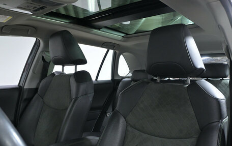 Toyota RAV4, 2023 год, 3 332 000 рублей, 17 фотография