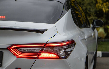 Toyota Camry, 2021 год, 3 500 000 рублей, 23 фотография