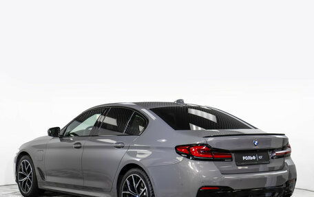 BMW 5 серия, 2022 год, 5 400 000 рублей, 5 фотография
