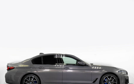 BMW 5 серия, 2022 год, 5 400 000 рублей, 3 фотография