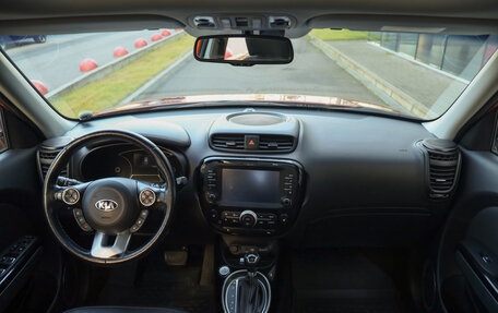 KIA Soul II рестайлинг, 2018 год, 1 849 777 рублей, 11 фотография