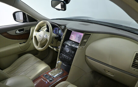 Infiniti QX70, 2014 год, 2 220 000 рублей, 9 фотография
